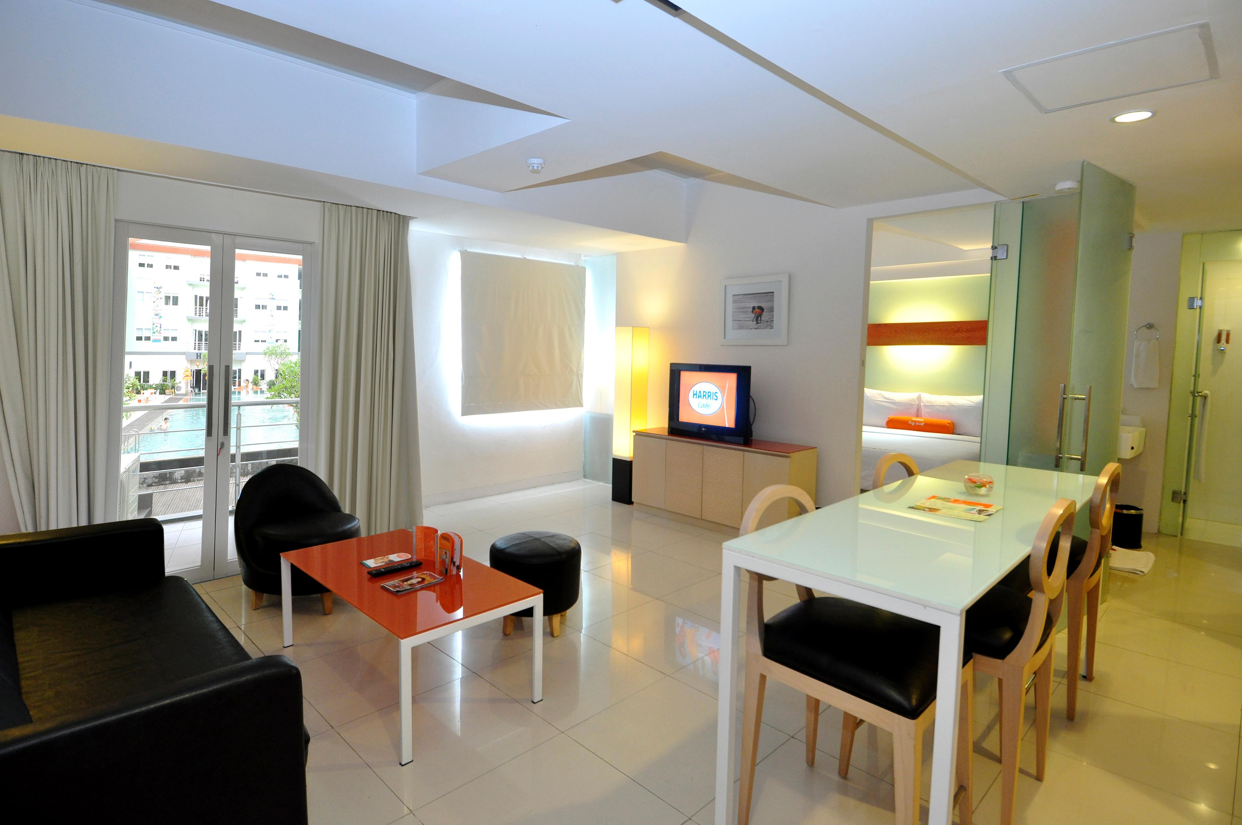 Harris Hotel & Residences Riverview Kuta, Bali กูตา ภายนอก รูปภาพ