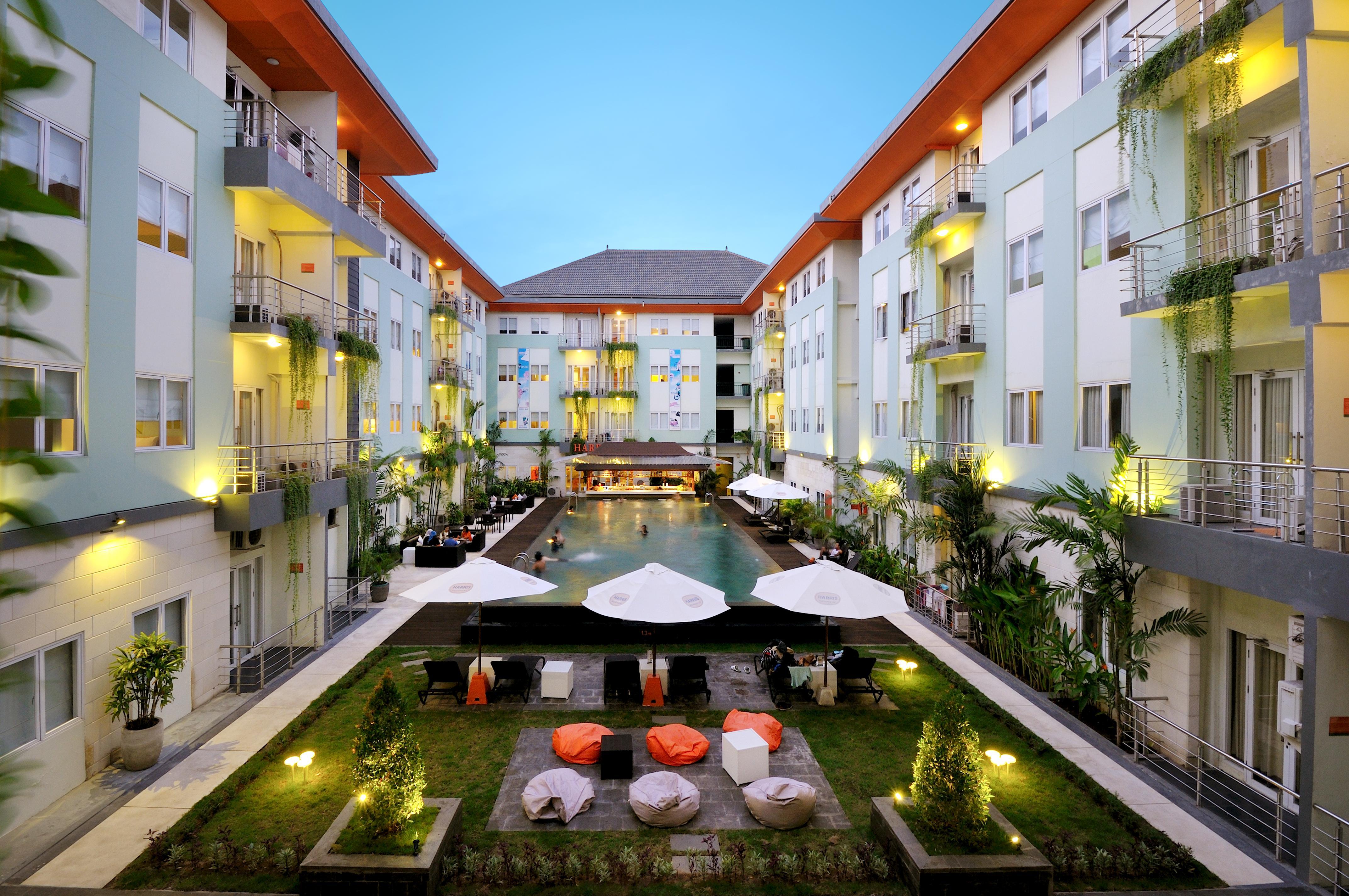 Harris Hotel & Residences Riverview Kuta, Bali กูตา ภายนอก รูปภาพ