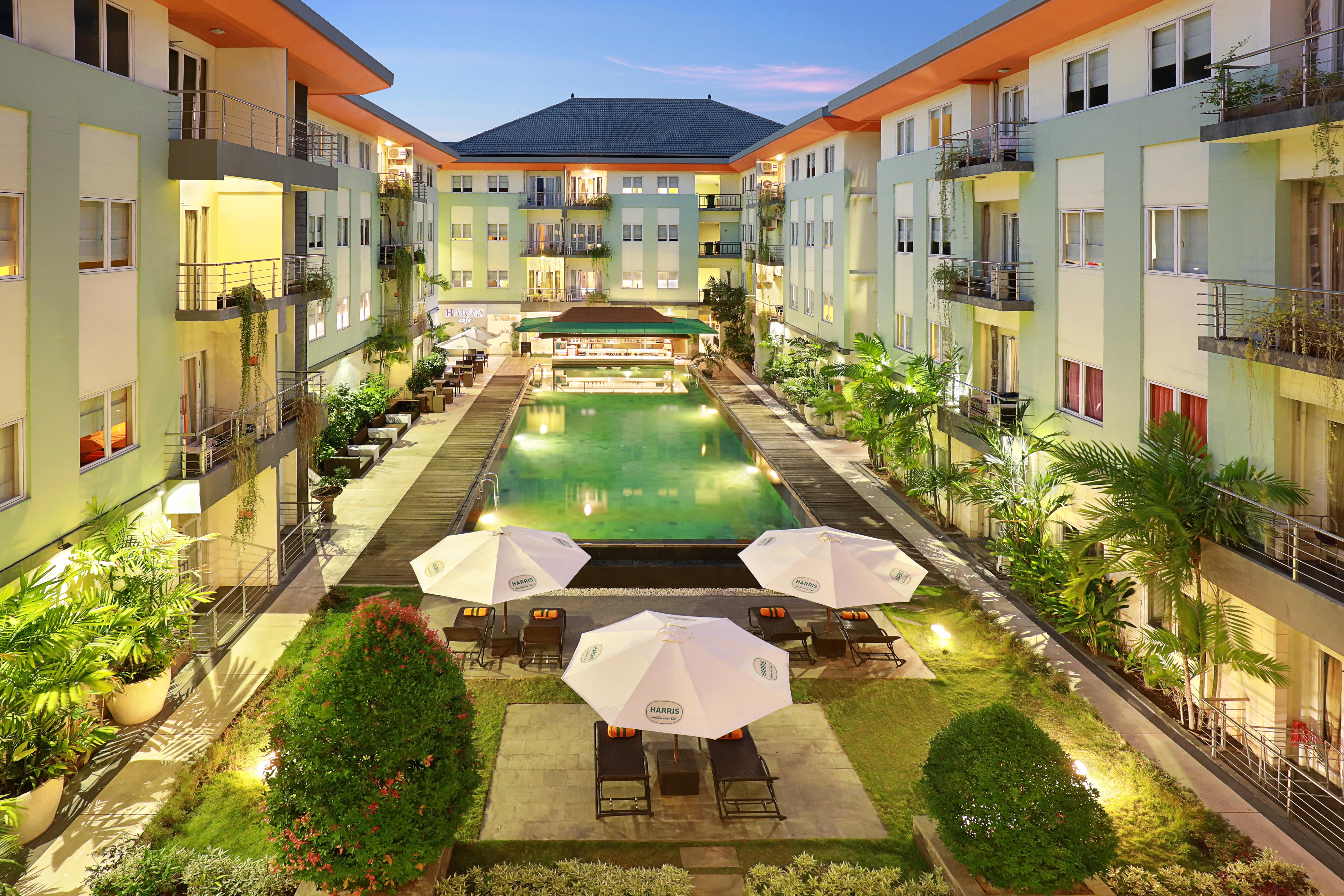 Harris Hotel & Residences Riverview Kuta, Bali กูตา ภายนอก รูปภาพ