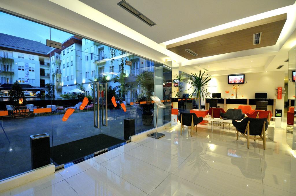 Harris Hotel & Residences Riverview Kuta, Bali กูตา ภายนอก รูปภาพ